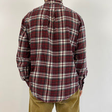 Load image into Gallery viewer, Retro lands’ end flannel
