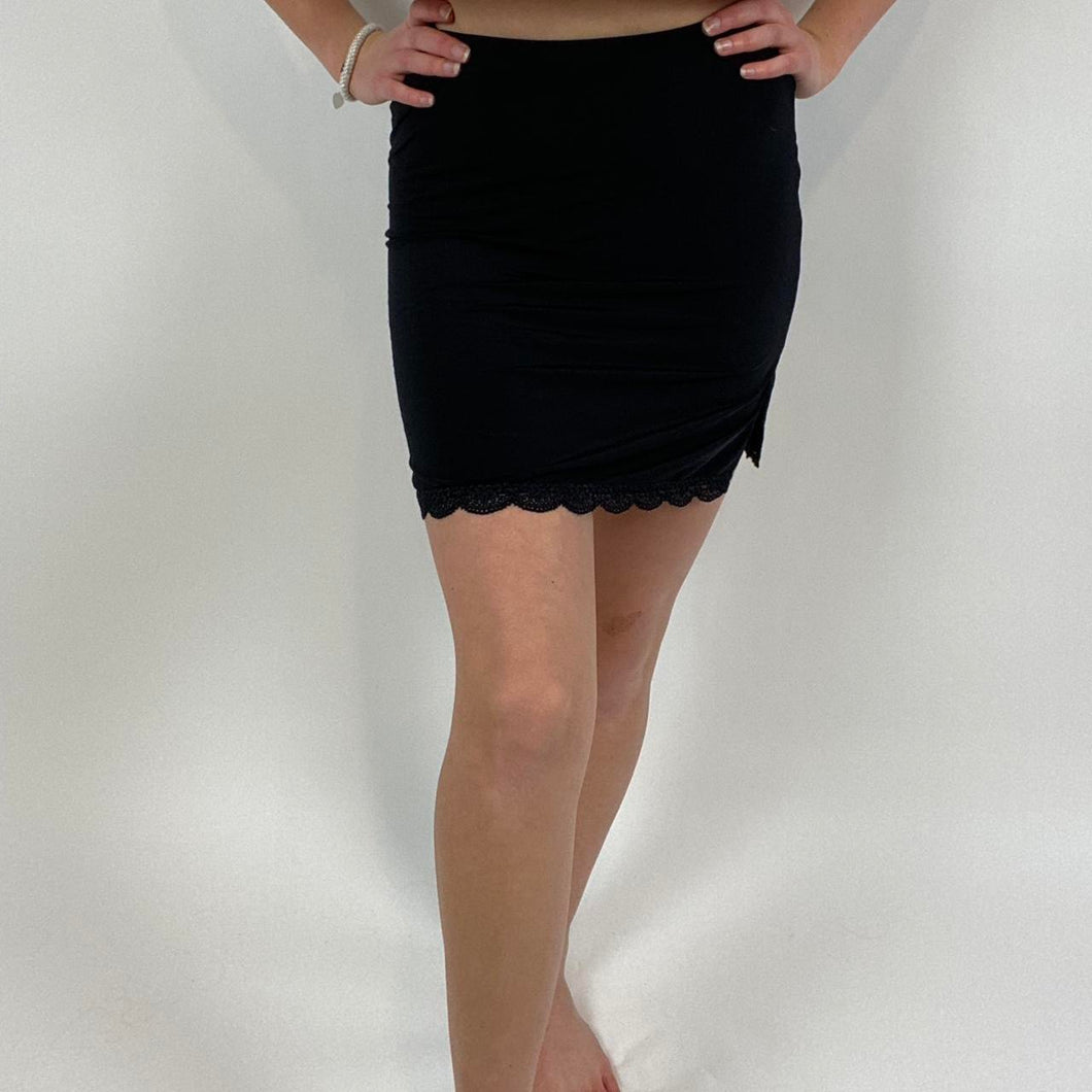 Jockey slip skirt