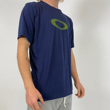 Load image into Gallery viewer, Oakley t-shirt
