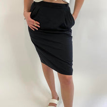 Load image into Gallery viewer, Vintage sag harbor skirt
