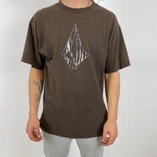 Load image into Gallery viewer, Vintage Volcom t-shirt
