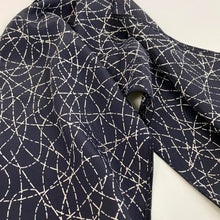 Load image into Gallery viewer, Vintage patterned scarf
